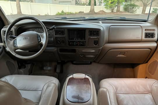 2000 Ford Excursion Limited 4x4 for Sale - Cars & Bids