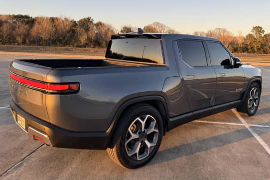 2023 Rivian R1T Adventure Edition VIN: 7FCTGAAA8PN017772 for Sale