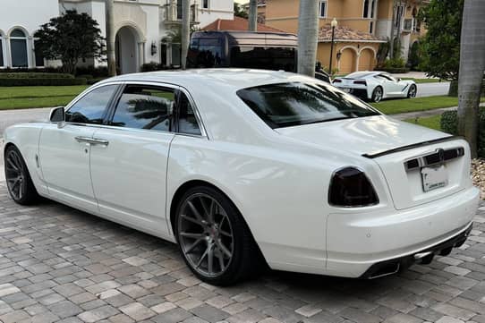 Tasteful Serenity Is the Goal of the New Rolls-Royce Ghost