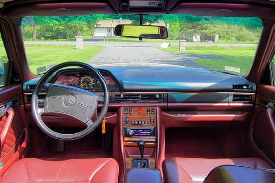1990 Mercedes-Benz 420SEL auction - Cars & Bids