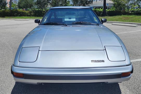 1983 Mazda RX-7 S VIN: JM1FB3319D0753218 for Sale - Cars & Bids