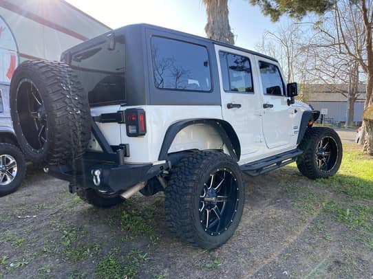 2017 Jeep Wrangler Unlimited Sport 4x4 auction - Cars & Bids