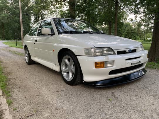 1992 Ford Escort Cosworth auction Cars Bids