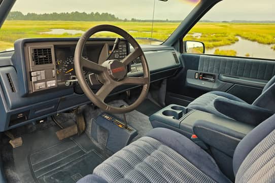 1993 Chevrolet Blazer Silverado 4x4 VIN: 1GNEK18K2PJ351970 for