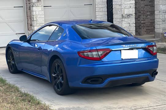 2013 Maserati GranTurismo Sport Coupe VIN: ZAM45VLAXD0068635 for
