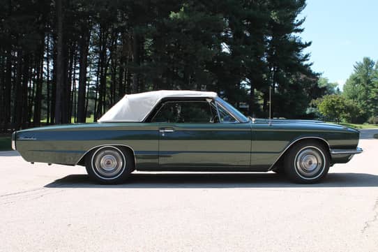 ●T-Bird 1966 Ford Thunderbird Convertible VIN: 6Y85Z129561 for Sale