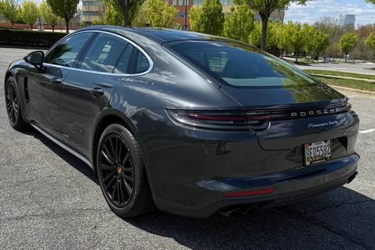 2017 Porsche Panamera Turbo VIN: WP0AF2A74HL150682 for Sale