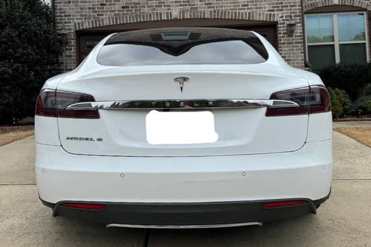 2015 Tesla Model S 60 VIN: 5YJSA1S16FF080545 for Sale - Cars & Bids