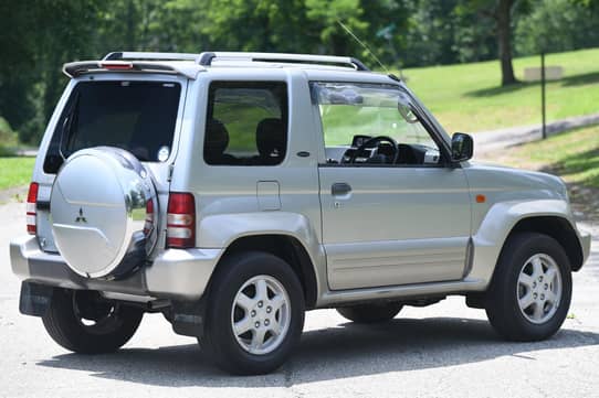 1997 Mitsubishi Pajero Junior ZR-II 4x4 for Sale - Cars & Bids