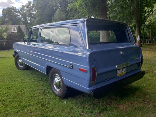 1981 '81 JEEP WAGONEER DARK BLUE W/ BOAT GONE FISHING JOHNNY LIGHTNING 2017  RARE 