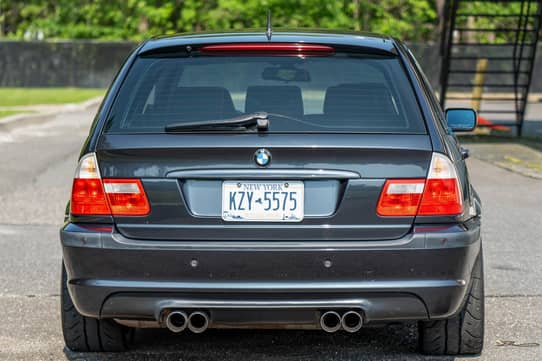 325i Rear View 2003 BMW 325i Touring VIN: WBAEN33403PC11525 for Sale - Cars & Bids