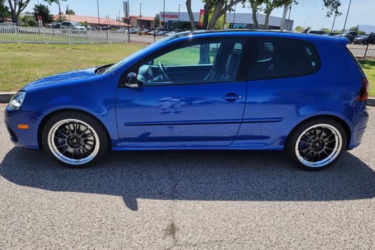 2008 Volkswagen R32 VIN: WVWKC71K08W197284 for Sale - Cars & Bids