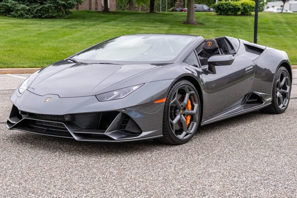 Lamborghini Huracan EVO Spyder: market value and price history