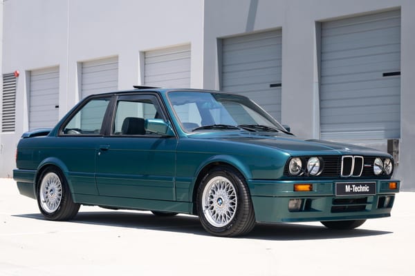 1991 BMW 325is: market value and price history