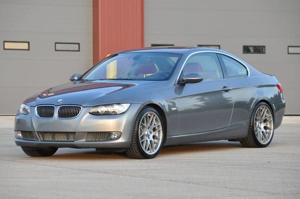 2007 BMW 335i Coupe: market value and price history