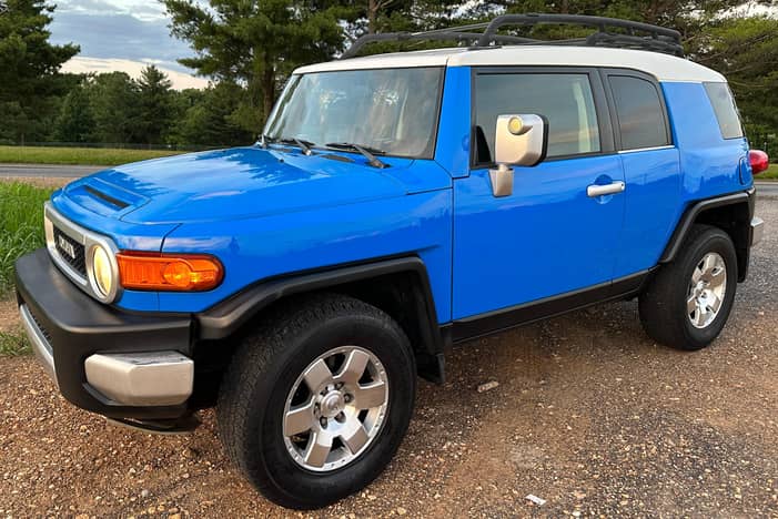 Used Toyota FJ Cruiser for Sale - Cars & Bids
