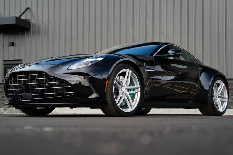 2026 Aston Martin Vantage on cars&bids