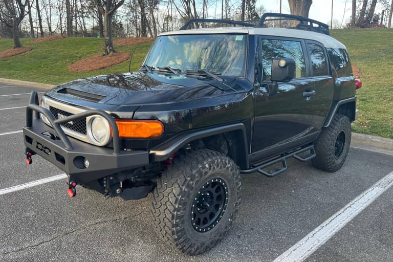 Used Toyota FJ Cruiser for Sale - Cars & Bids