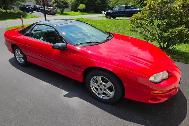 1999 Chevrolet Camaro Z28: market value and price history