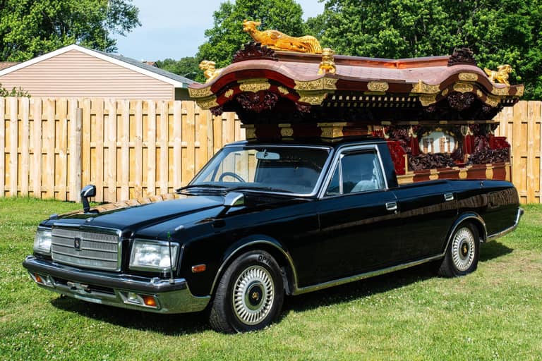 1994 Toyota Century Hearse on cars&bids
