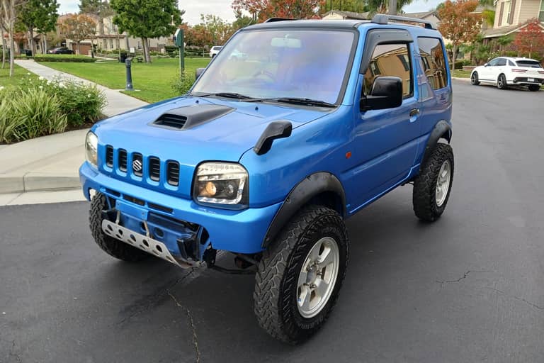 Find Your Perfect Used Suzuki Jimny (With Pictures!) - xgsvoln
