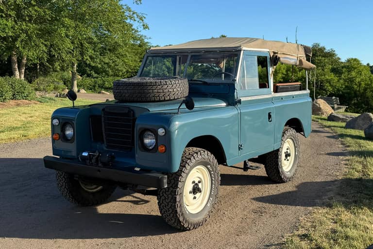 1970 Land Rover 88 Series IIA on cars&bids