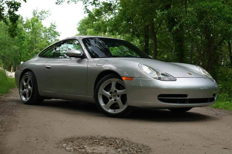 2001 Porsche 911 Carrera Coupe