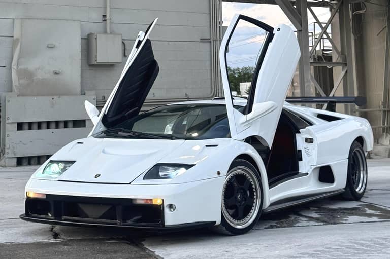 1991 Lamborghini Diablo on cars&bids