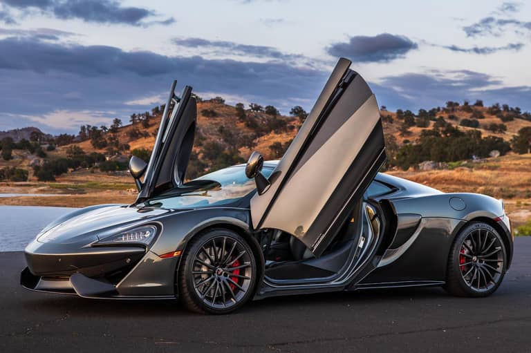 2017 McLaren 570GT on cars&bids