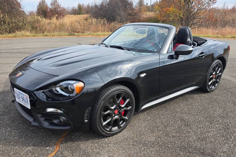 2020 Fiat 124 Spider Abarth on cars&bids