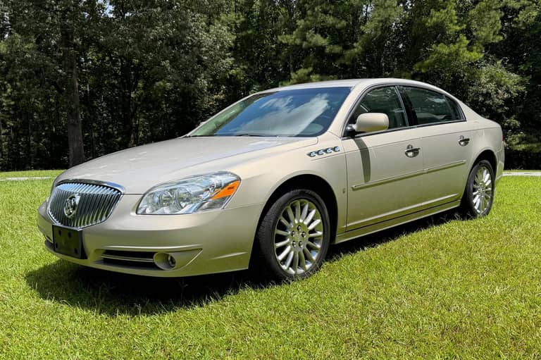 2008 Buick Lucerne Super on cars&bids