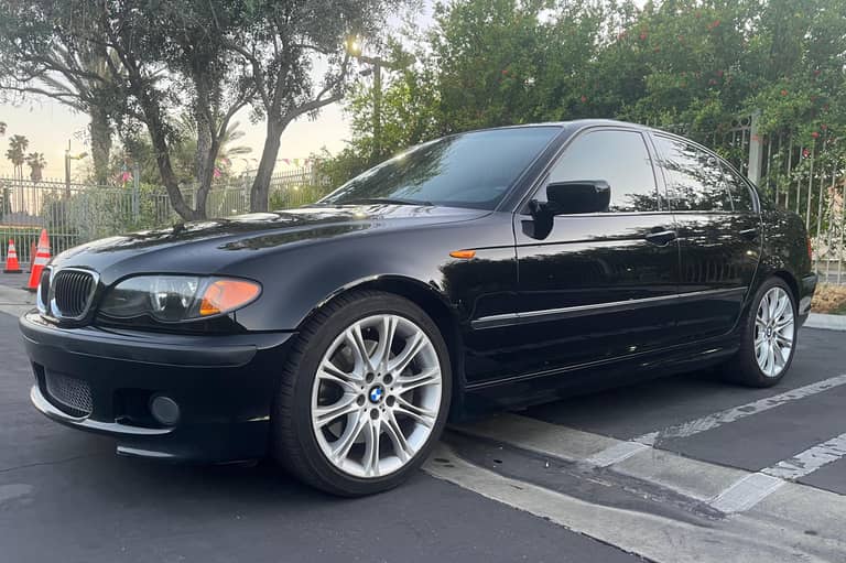 Rapid Classics: Eine Suche. Alle Oldtimer. 15 » Rapid Classics: Eine Suche. Alle Oldtimer. 2004 BMW 330i ZHP Sedan