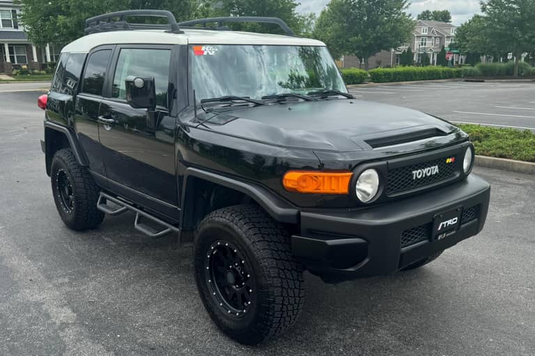 Used Toyota FJ Cruiser for Sale - Cars & Bids