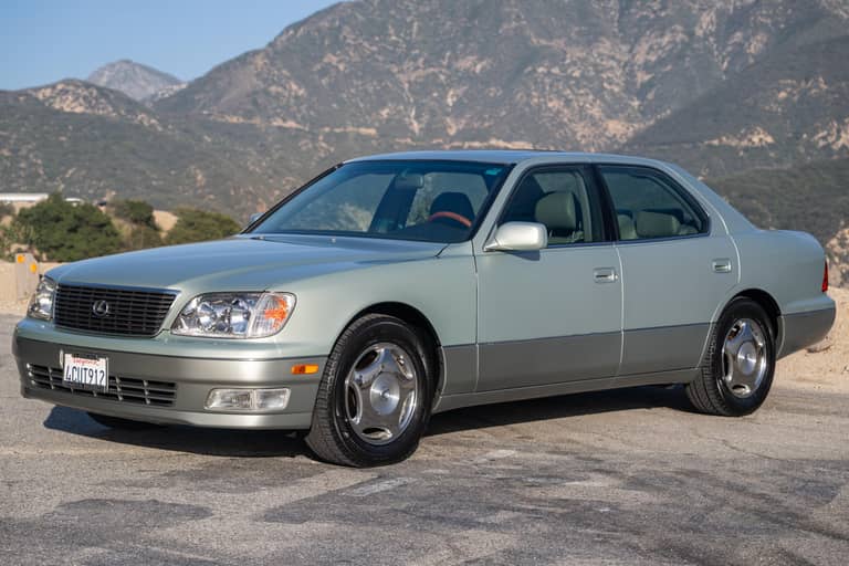 1998 Lexus LS 400 on cars&bids