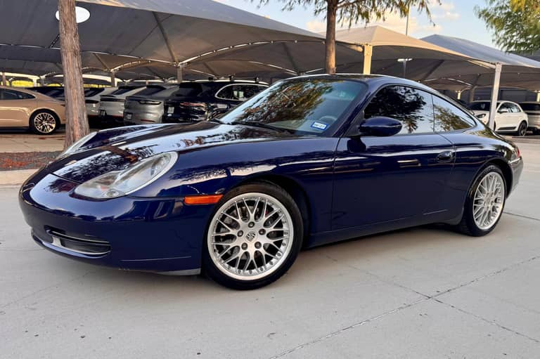 2001 Porsche 911 Carrera Coupe on cars&bids