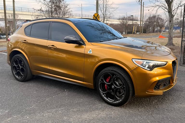 2022 Alfa Romeo Stelvio Quadrifoglio on cars&bids