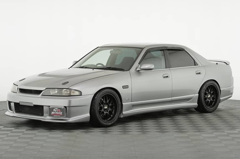 Used Nissan R33 Skyline for Sale - Cars & Bids