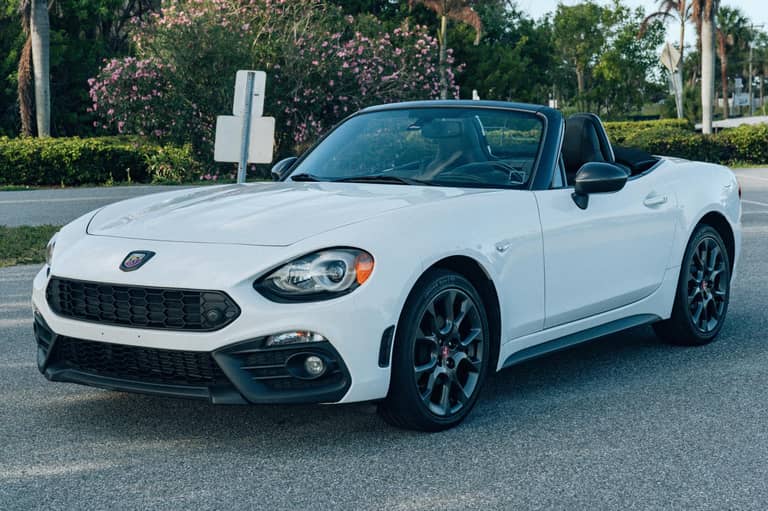 2017 Fiat 124 Spider Abarth on cars&bids