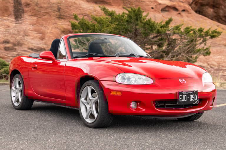 2003 Mazda MX-5 Miata on cars&bids
