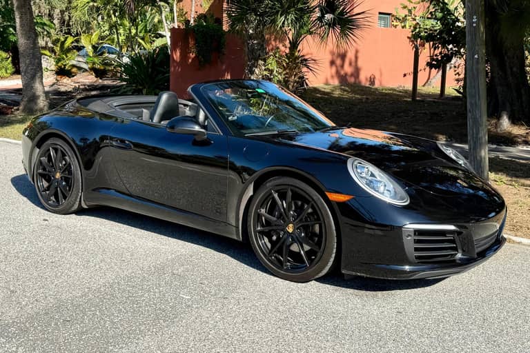 2019 Porsche 911 Carrera Cabriolet on cars&bids