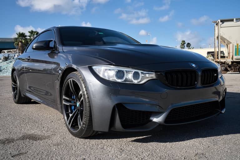 2015 BMW M4 Coupe on cars&bids