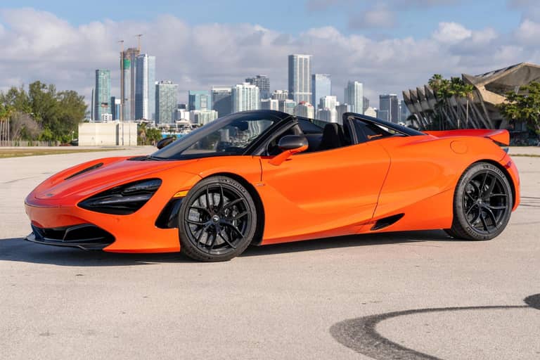 2022 McLaren 720S Spider Performance