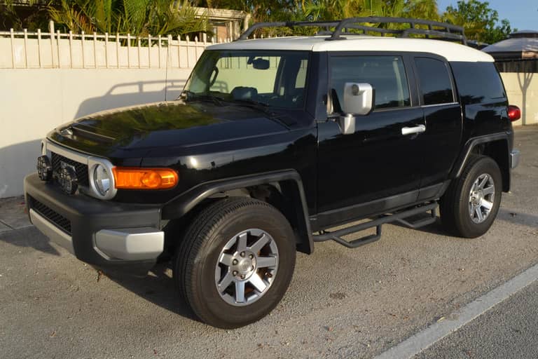 Used Toyota FJ Cruiser for Sale - Cars & Bids