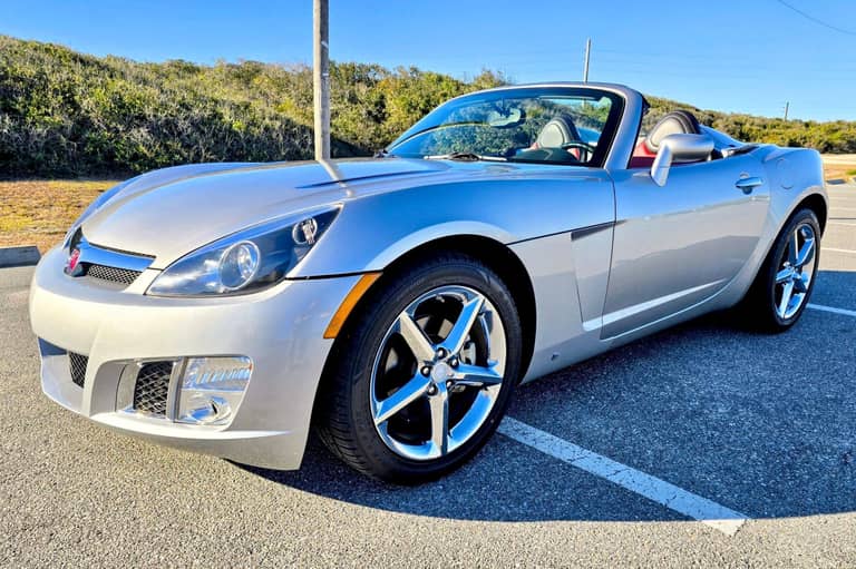 2008 Saturn Sky Red Line on cars&bids