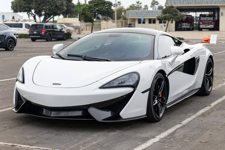 2017 McLaren 570S on cars&bids