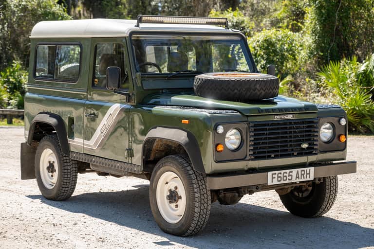 1989 Land Rover 90 on cars&bids