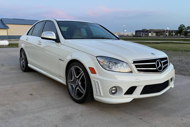 2009 Mercedes-Benz C63 AMG Sedan on cars&bids
