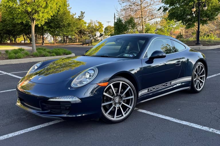 2015 Porsche 911 Carrera 4 Coupe