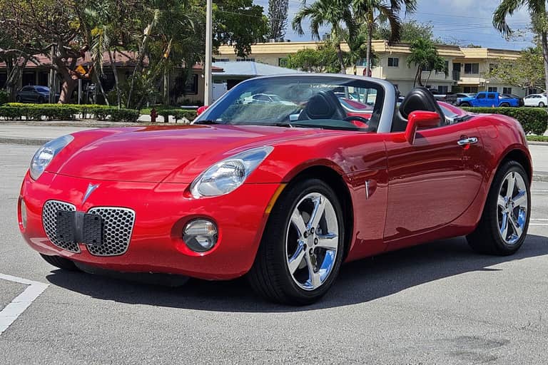 Used Pontiac Solstice for Sale - Cars & Bids