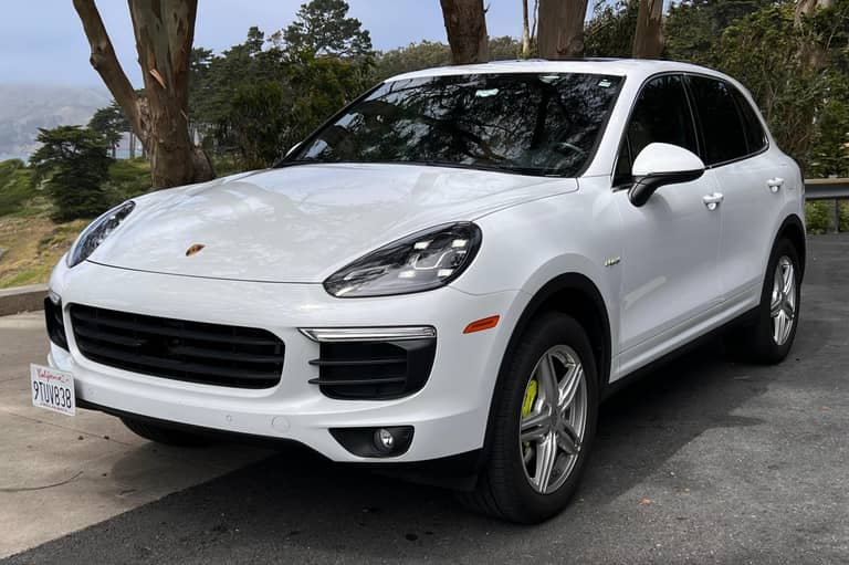 2017 Porsche Cayenne S E-Hybrid on cars&bids